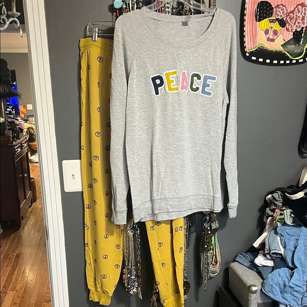 Secret Treasures Gray and Multicolor Peace Pajama Set